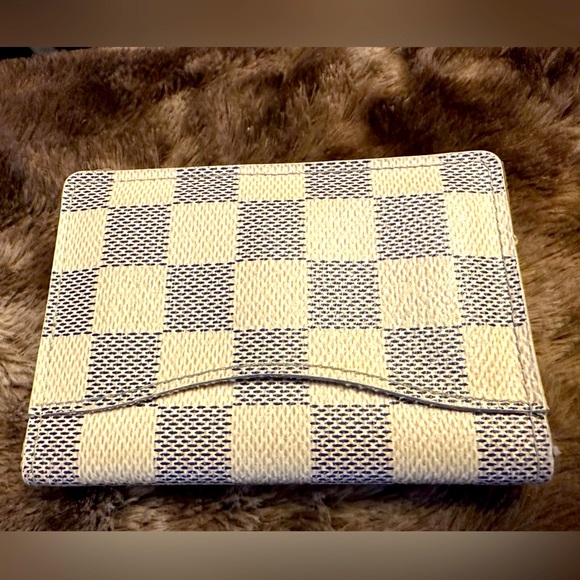 WOW POSHMARK - Authentic Louis Vuitton Damier Azur Wallet - Picture 12 of 16